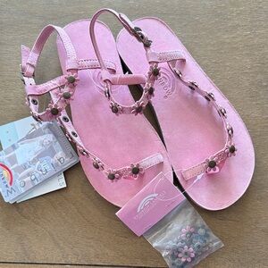 Rainbow Pink Kids Sandals with Flower Accents Size 2/3